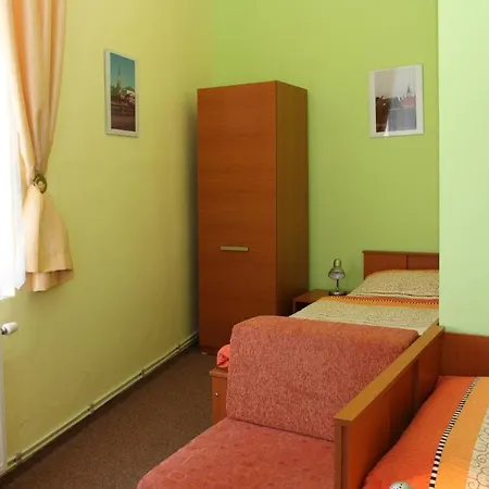 捷克克朗膳食公寓旅馆 招待所 Čáslav