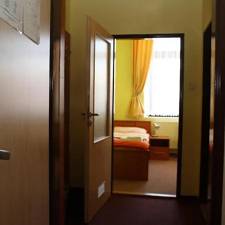 捷克克朗膳食公寓旅馆 Čáslav